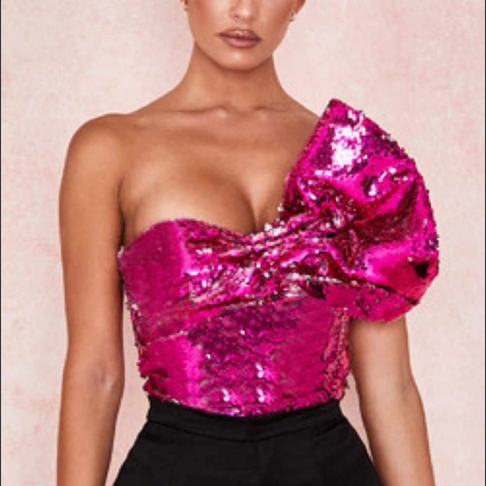 NWT House of CB ALYSSA PINK SEQUINNED BODYSUIT